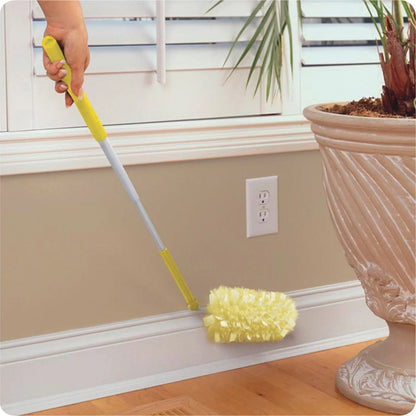 Swiffer Dusters Heavy Duty Extendable Handle Starter Kit (1 Handle, 3 Dusters)